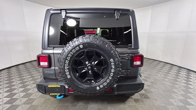 2023 Granite Crystal Metallic Clearcoat Jeep Wrangler Base 4xe 4X4 SUV