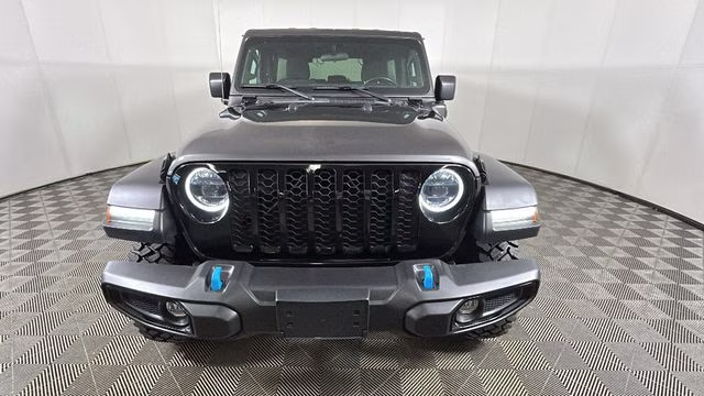 2023 Granite Crystal Metallic Clearcoat Jeep Wrangler Base 4xe 4X4 SUV