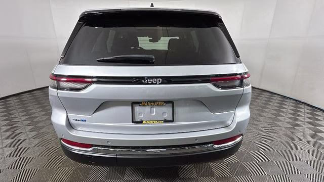 2023 Silver Zynith Jeep Grand Cherokee 4xe 4X4 SUV