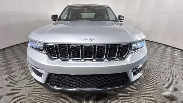 2023 Silver Zynith Jeep Grand Cherokee 4xe 4X4 SUV