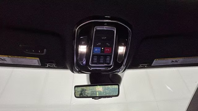 2023 Baltic Gray Metallic Clearcoat Jeep Grand Cherokee Overland 4xe 4X4 SUV