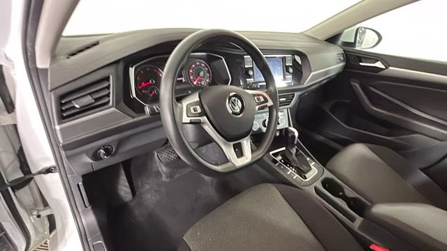2019 Pure White Volkswagen Jetta 1.4T SE FWD Sedan