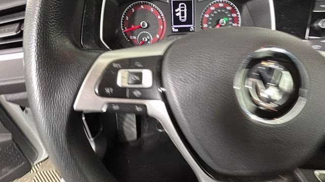 2019 Pure White Volkswagen Jetta 1.4T SE FWD Sedan