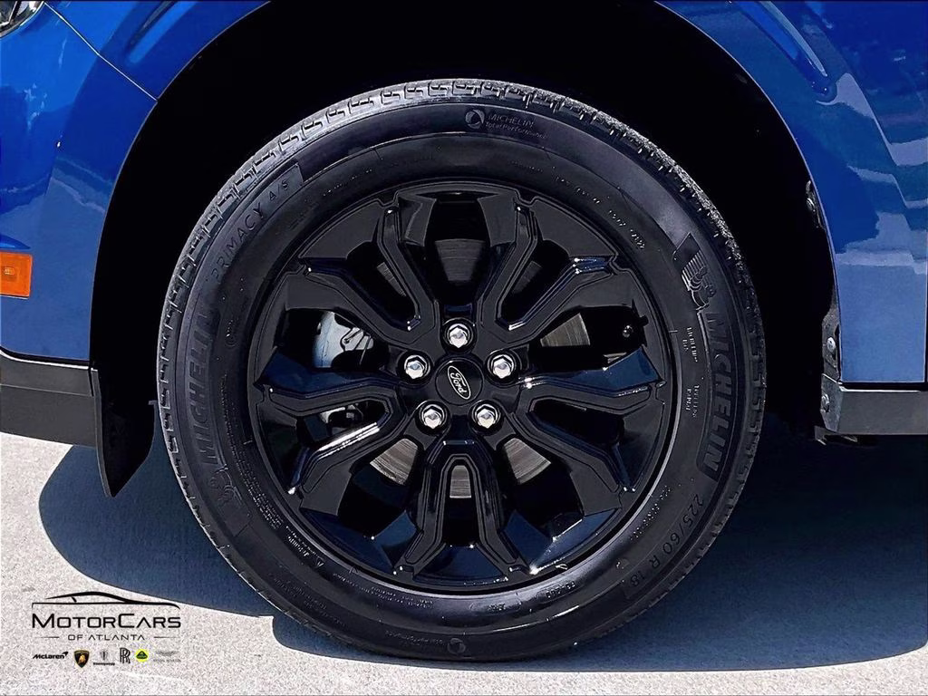 2023 Blue Metallic Ford Maverick Lariat Black Appearance Package FWD Truck