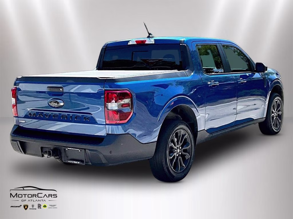 2023 Blue Metallic Ford Maverick Lariat Black Appearance Package FWD Truck