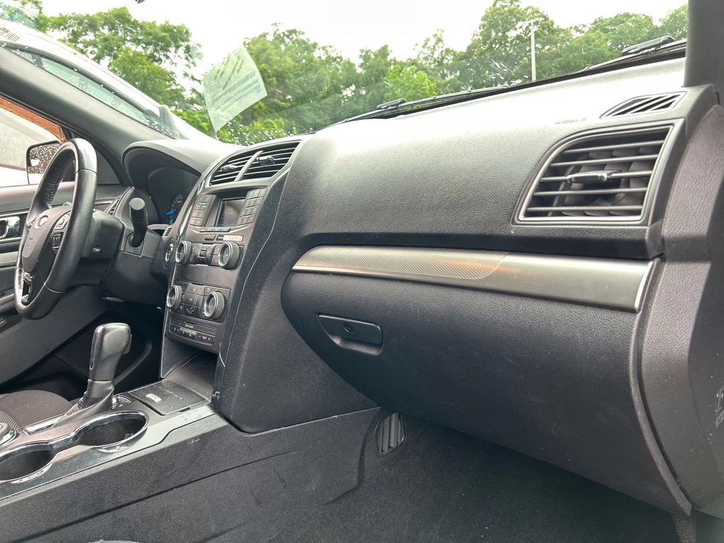 2019 Agate Black Metallic Ford Explorer XLT 4X4 SUV