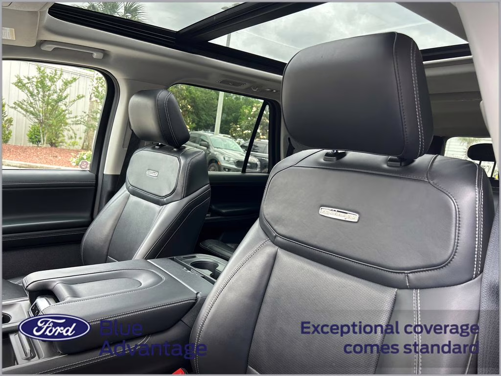 2025 Agate Black Metallic Ford Expedition Max Platinum 4X4 SUV