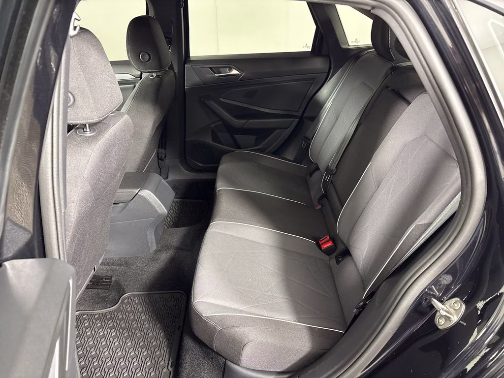 2025 Deep Black Pearl Volkswagen Jetta 1.5T Sport FWD Sedan
