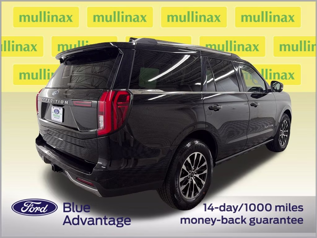 2025 Agate Black Metallic Ford Expedition Platinum 4X4 SUV