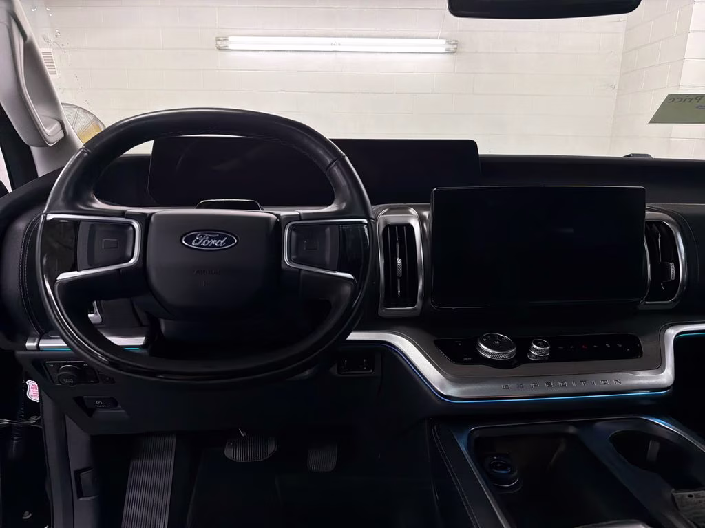 2025 Agate Black Metallic Ford Expedition Platinum 4X4 SUV