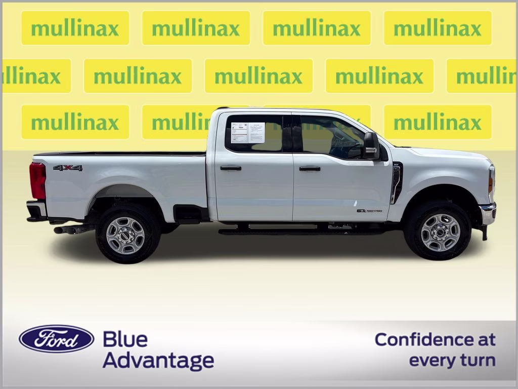 2025 Oxford White Ford Super Duty F-250 SRW XLT 4X4 Truck