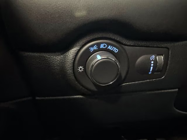 2024 White Knuckle Clearcoat Dodge Durango Citadel AWD SUV
