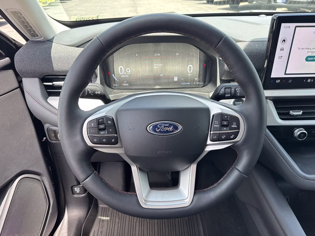 2026 Agate Black Metallic Ford Explorer Active RWD SUV