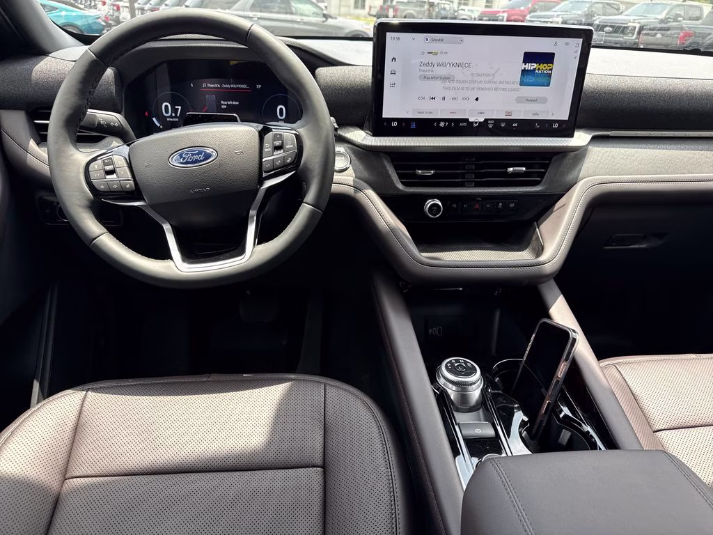 2026 Black Ford Explorer Platinum 4X4 SUV