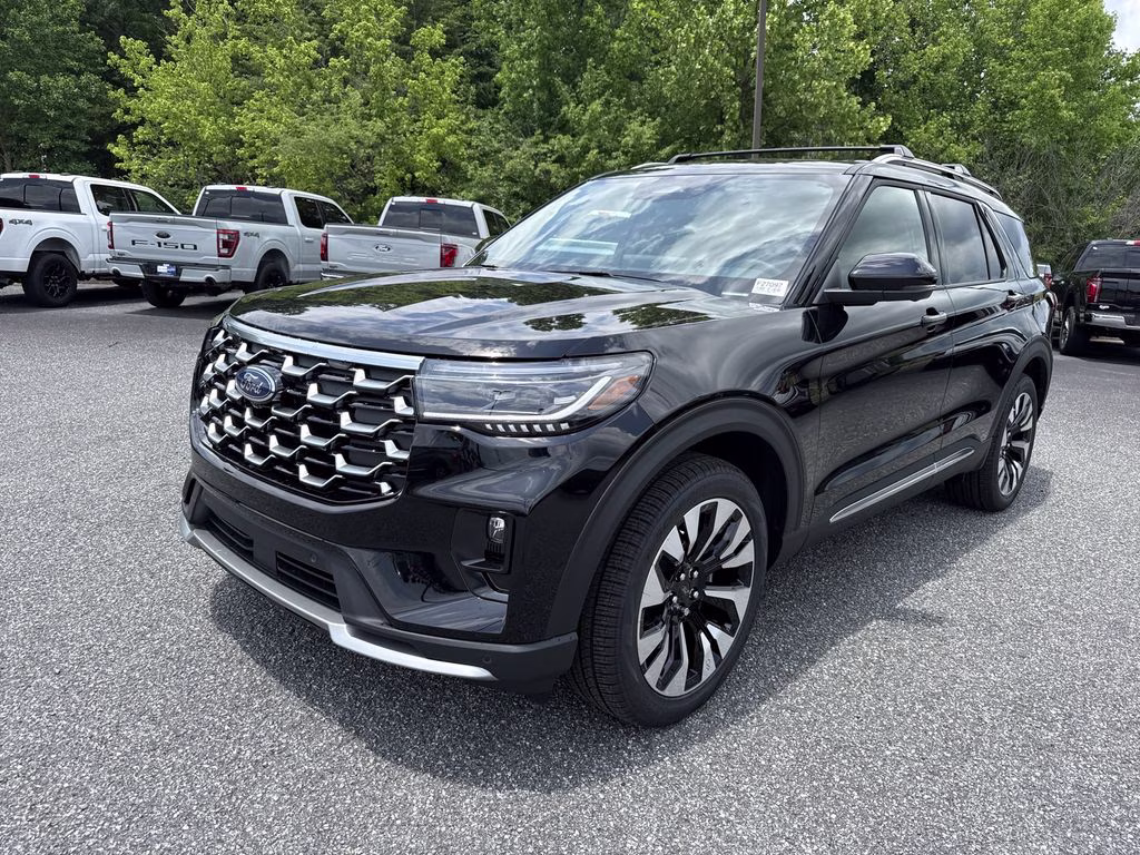 2026 Black Ford Explorer Platinum 4X4 SUV
