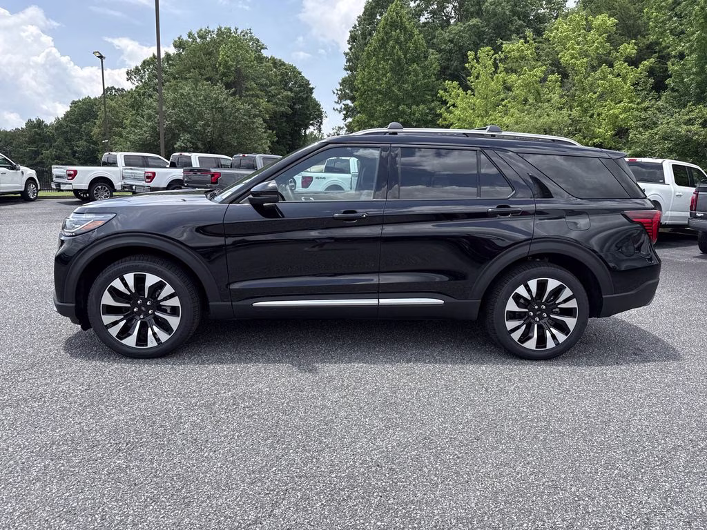 2026 Black Ford Explorer Platinum 4X4 SUV