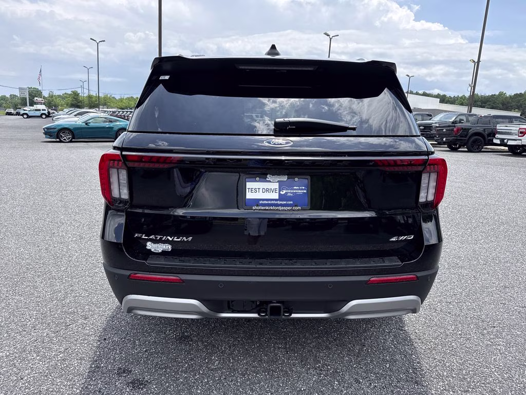 2026 Black Ford Explorer Platinum 4X4 SUV