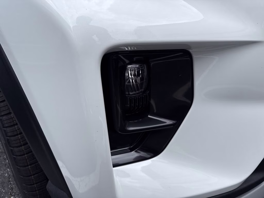 2026 White Ford Explorer Platinum 4X4 SUV