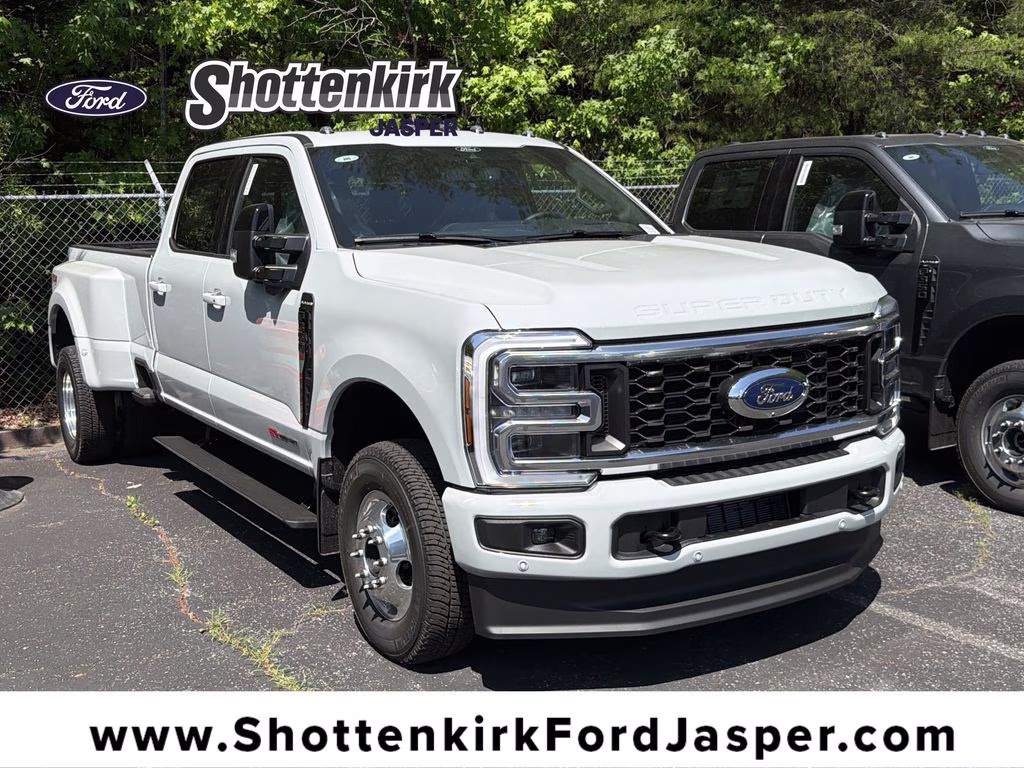 2026 Avalanche Ford Super Duty F-350 DRW Platinum 4X4 Truck