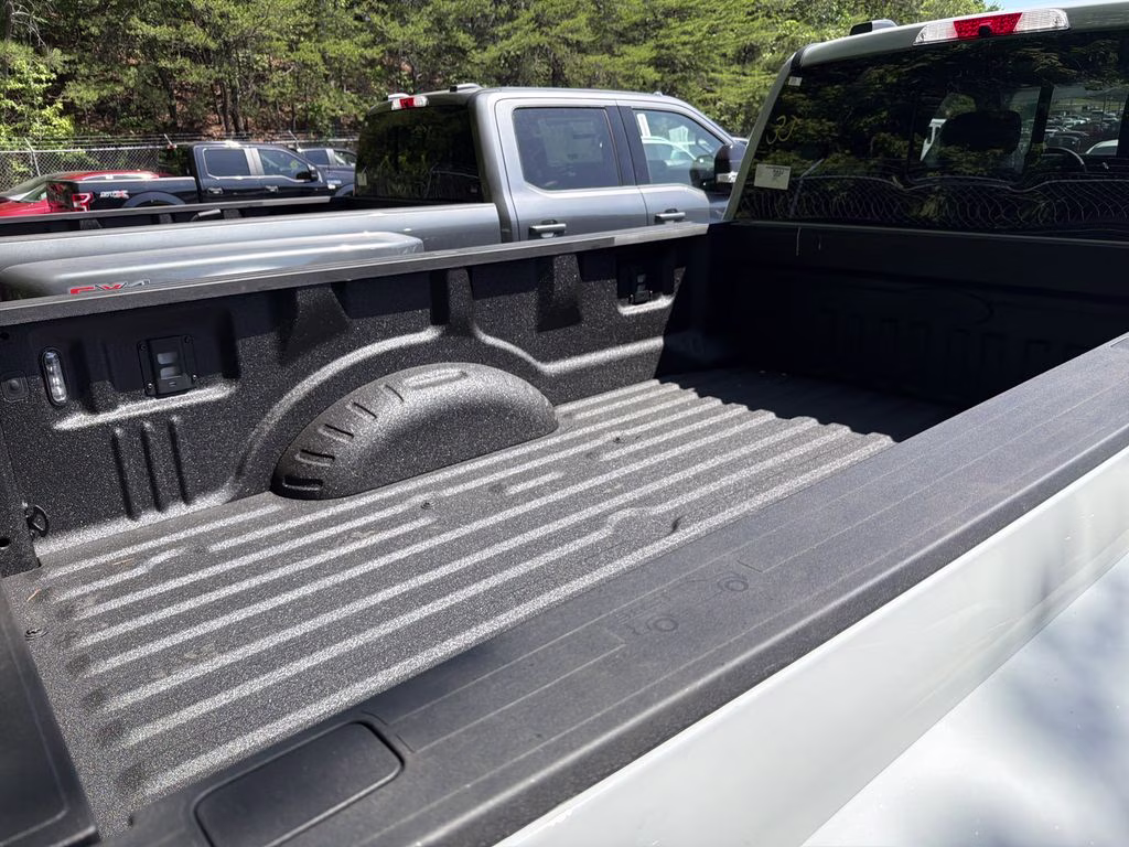 2026 Avalanche Ford Super Duty F-350 DRW Platinum 4X4 Truck