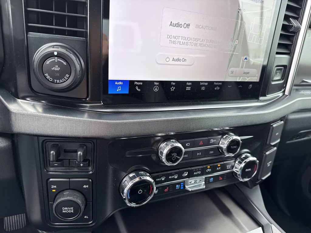 2026 Avalanche Ford Super Duty F-350 DRW 4X4 Truck
