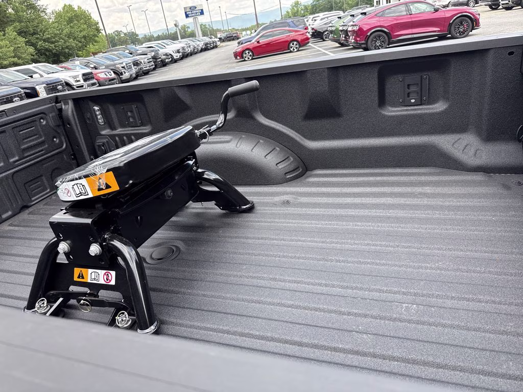 2026 Carbonized Gray Metallic Ford Super Duty F-350 DRW Platinum 4X4 Truck