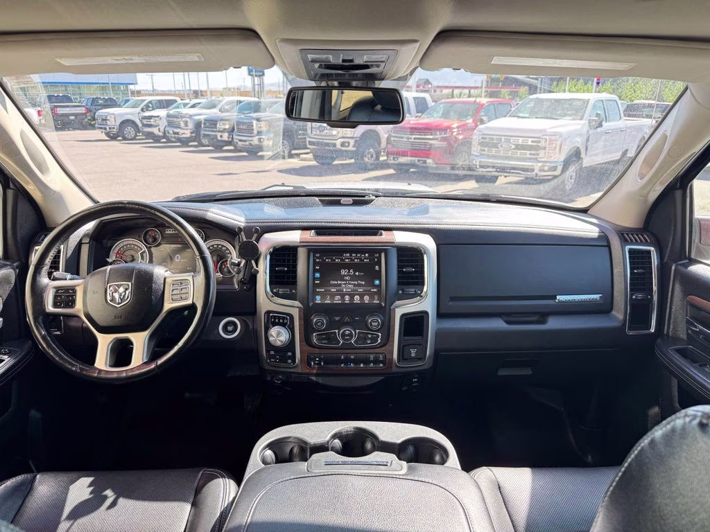 2017 Bright Silver Metallic Clearcoat Ram 1500 Laramie 4X4 Truck