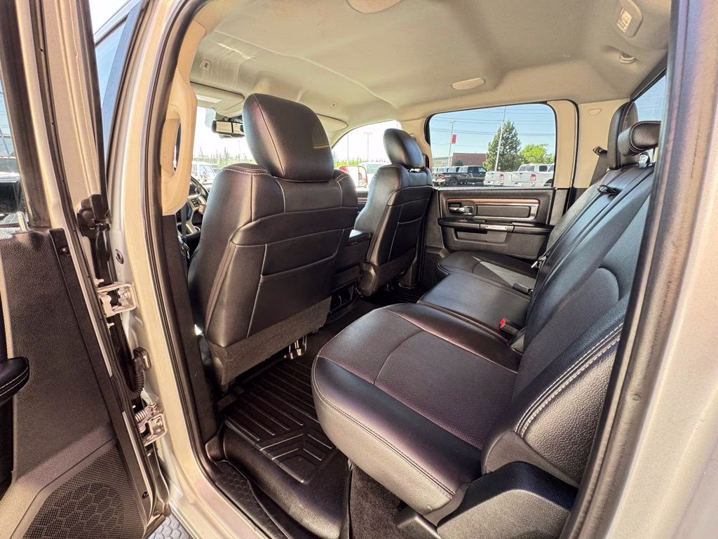 2017 Bright Silver Metallic Clearcoat Ram 1500 Laramie 4X4 Truck