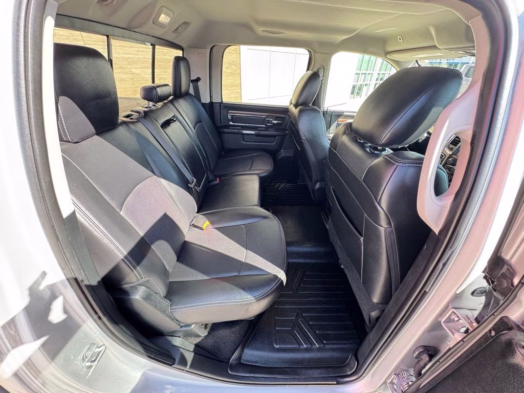 2017 Bright Silver Metallic Clearcoat Ram 1500 Laramie 4X4 Truck