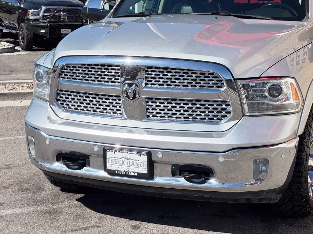 2017 Bright Silver Metallic Clearcoat Ram 1500 Laramie 4X4 Truck