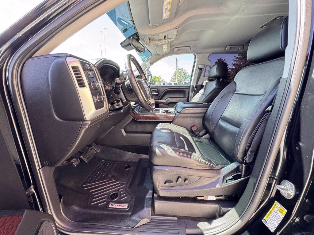 2017 Onyx Black GMC Sierra 1500 SLT 4X4 Truck