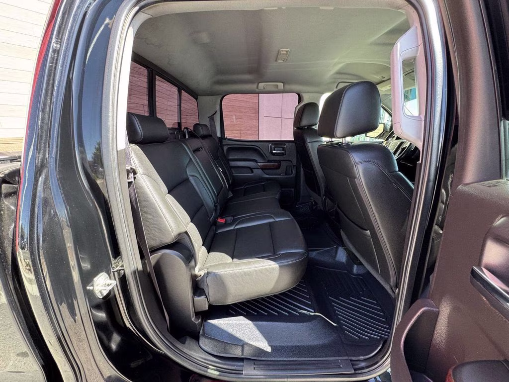 2017 Onyx Black GMC Sierra 1500 SLT 4X4 Truck