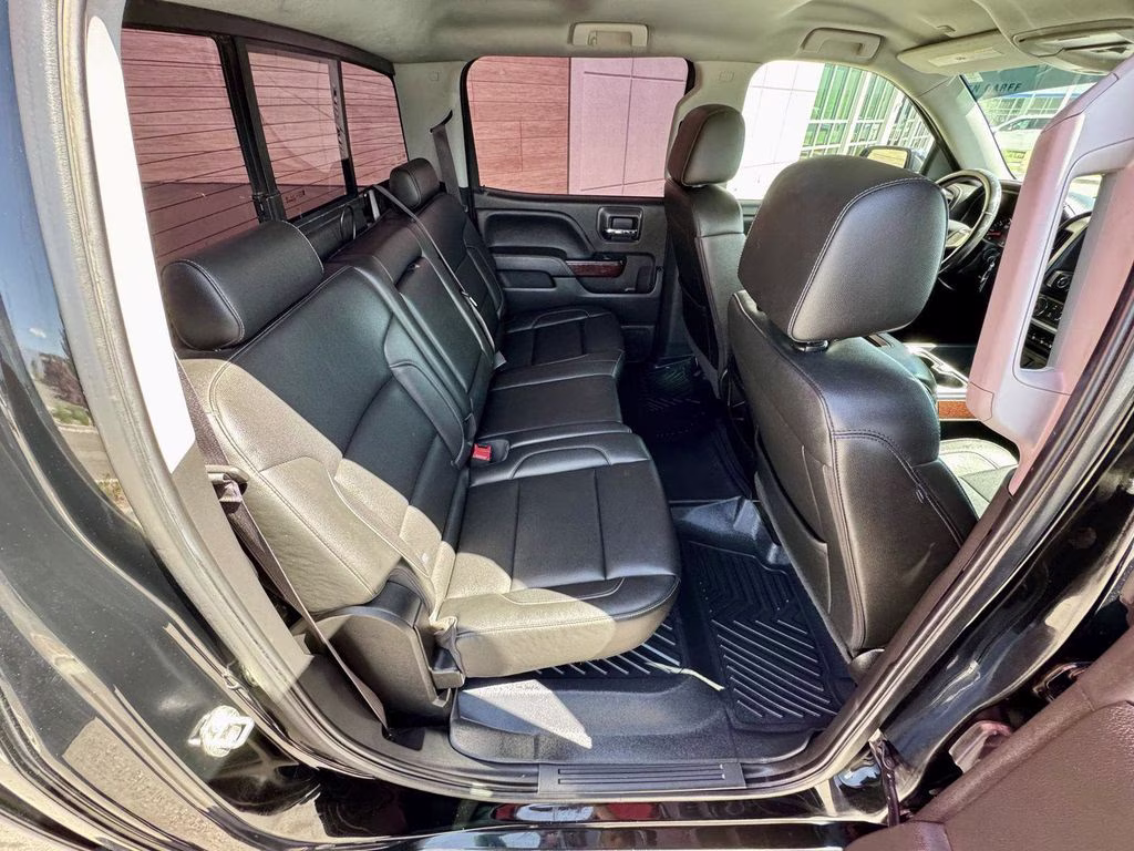 2017 Onyx Black GMC Sierra 1500 SLT 4X4 Truck