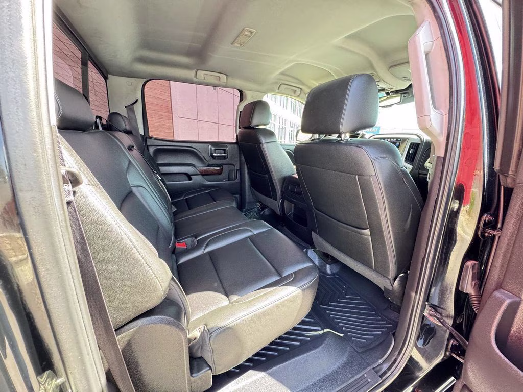 2017 Onyx Black GMC Sierra 1500 SLT 4X4 Truck