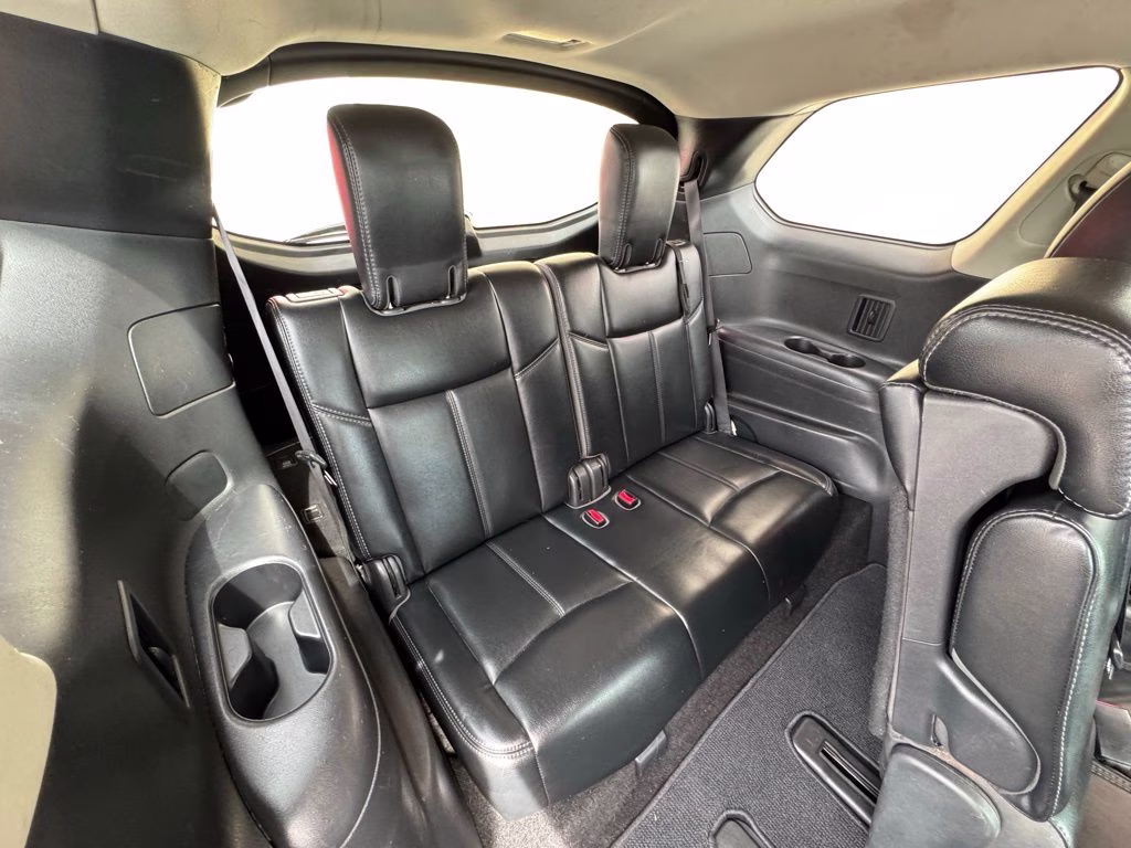 2016 Cayenne Red Metallic Nissan Pathfinder SL 4X4 SUV
