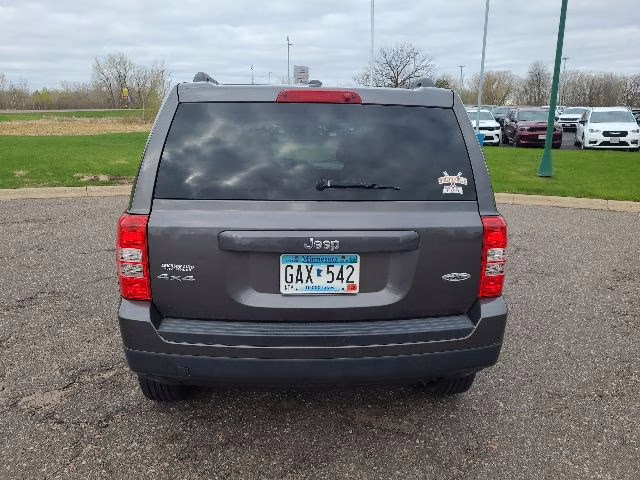 2015 Granite Crystal Metallic Clearcoat Jeep Patriot High Altitude 4X4 SUV