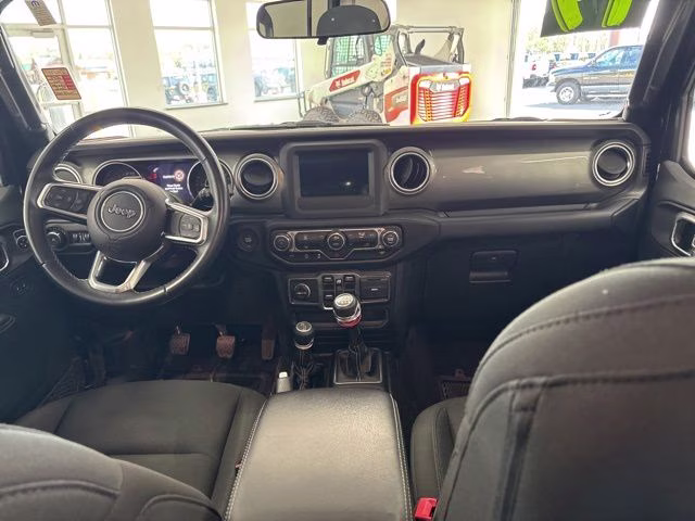 2019 Black Clearcoat Jeep Wrangler Unlimited Sahara 4X4 SUV