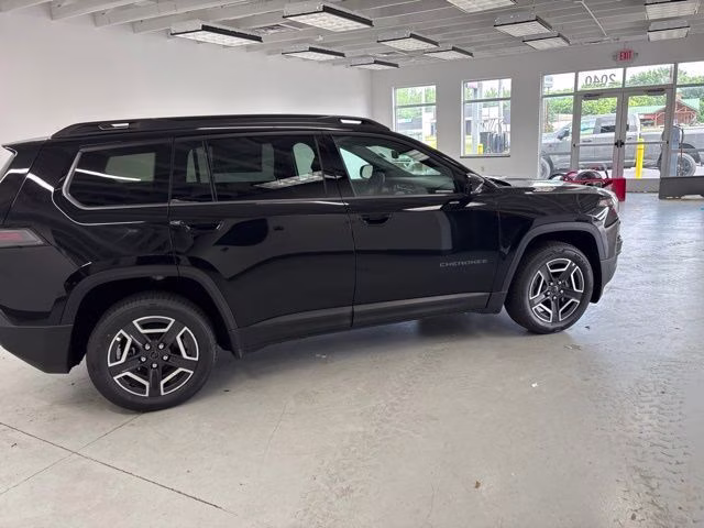 2026 Diamond Black Crystal Pearlcoat Jeep Cherokee Limited 4X4 SUV