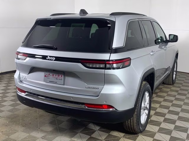 2026 Silver Zynith Jeep Grand Cherokee Laredo X 4X4 SUV