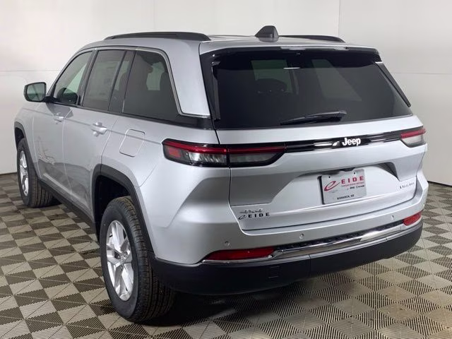 2026 Silver Zynith Jeep Grand Cherokee Laredo X 4X4 SUV