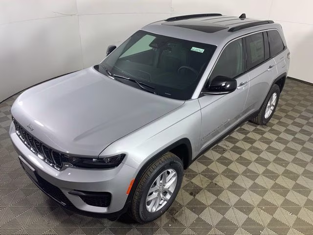 2026 Silver Zynith Jeep Grand Cherokee Laredo X 4X4 SUV