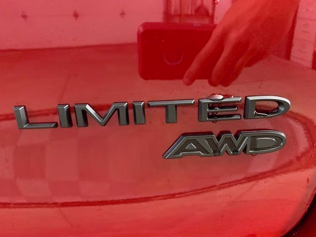 2027 Red Hot Pearlcoat Chrysler Pacifica Limited AWD Van