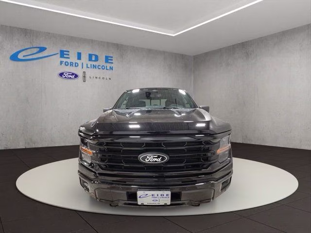 2026 Agate Black Metallic Ford F-150 XLT Black Appearance 4X4 Truck
