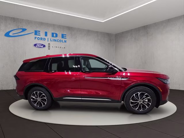 2026 Red Carpet Metallic Tinted Clearcoat Lincoln Nautilus Premiere AWD SUV