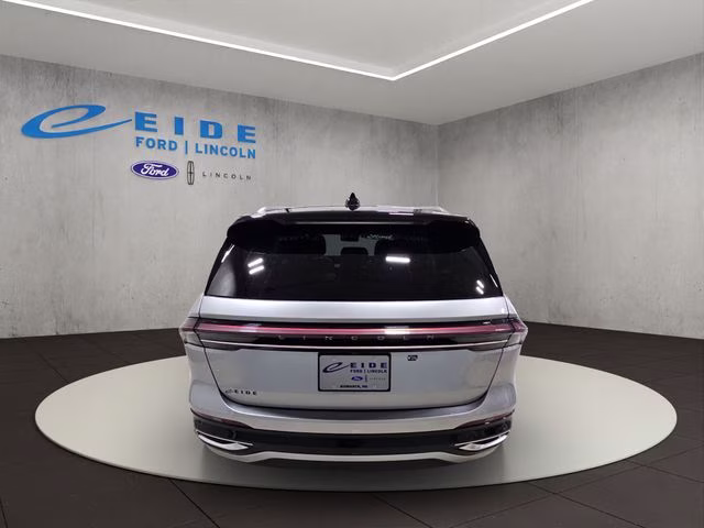 2026 Silver Radiance Metallic Clearcoat Lincoln Nautilus Reserve AWD SUV
