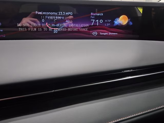 2026 White Platinum Metallic Tri-Coat Lincoln Nautilus Reserve AWD SUV