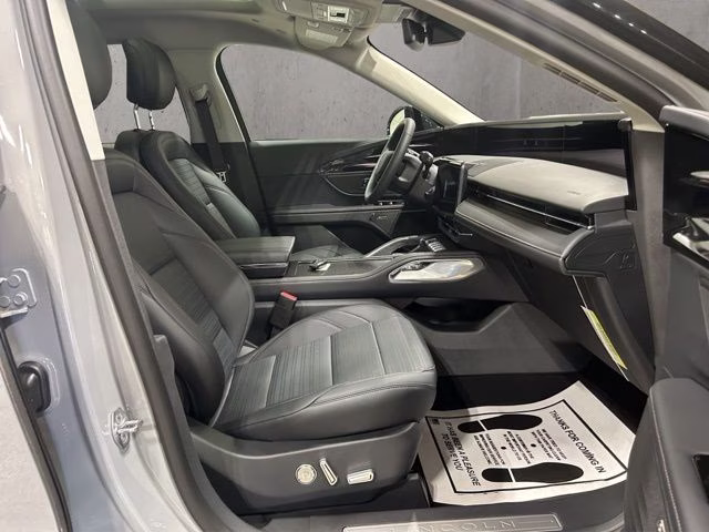 2026 Gray Matter Metallic Clearcoat Lincoln Nautilus Reserve AWD SUV