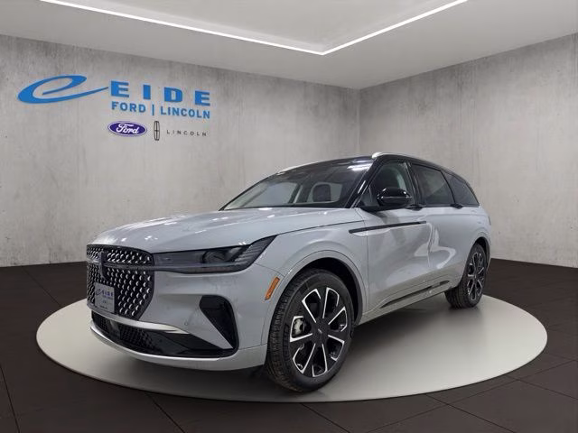 2026 Gray Matter Metallic Clearcoat Lincoln Nautilus Reserve AWD SUV