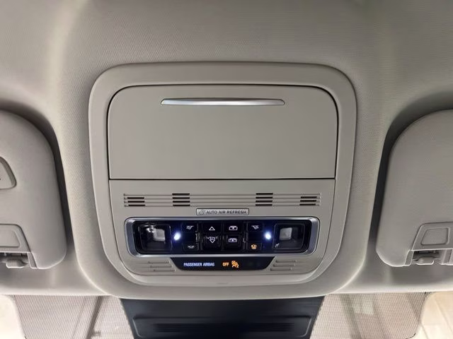 2026 Gray Matter Metallic Clearcoat Lincoln Nautilus Reserve AWD SUV