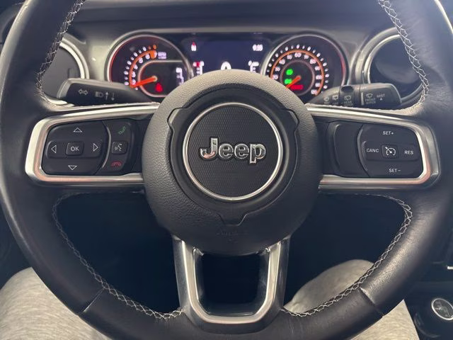 2019 Black Clearcoat Jeep Wrangler Unlimited Sahara 4X4 SUV